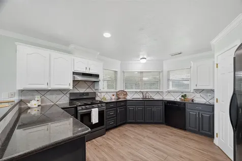 1030 Ginger Street Santa Fe TX 77517