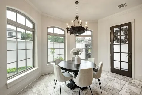 110 Ferndale Street Bellaire TX 77401