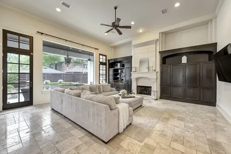 110 Ferndale Street Bellaire TX 77401