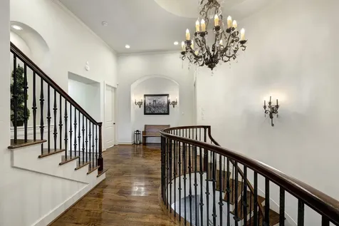 110 Ferndale Street Bellaire TX 77401