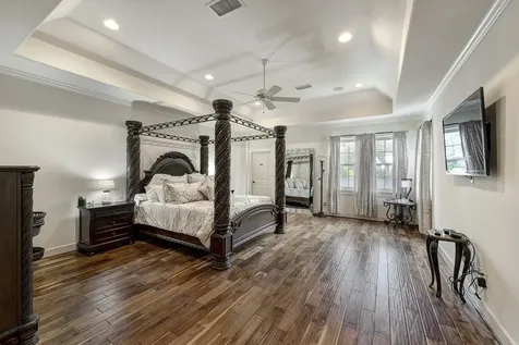 110 Ferndale Street Bellaire TX 77401