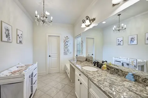 110 Ferndale Street Bellaire TX 77401