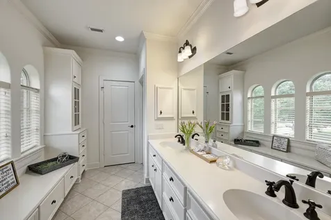110 Ferndale Street Bellaire TX 77401