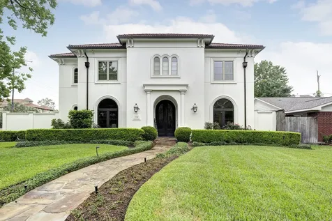 110 Ferndale Street Bellaire TX 77401
