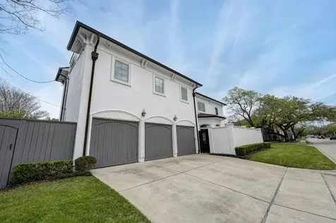 110 Ferndale Street Bellaire TX 77401