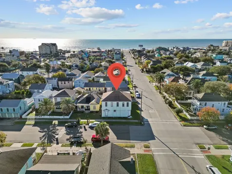 2927 Avenue Q Galveston TX 77550