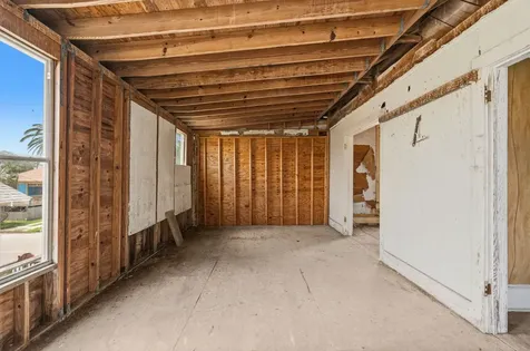 2927 Avenue Q Galveston TX 77550