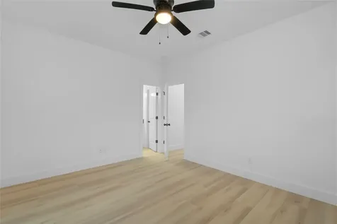 8412 Sunnyhill Street Houston TX 77088