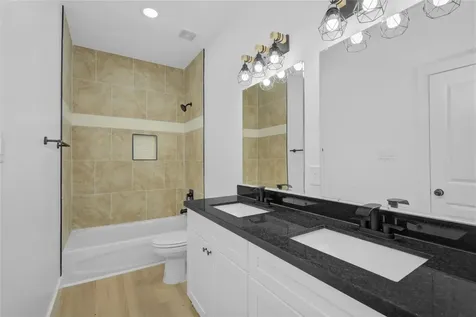 8412 Sunnyhill Street Houston TX 77088