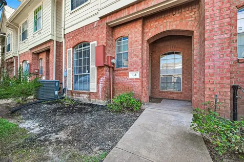 2710 Grants Lake Boulevard L8 Sugar Land TX 77479