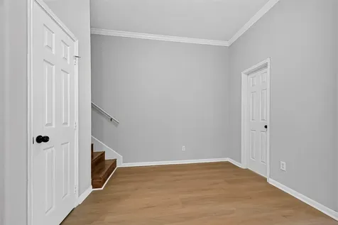 2710 Grants Lake Boulevard L8 Sugar Land TX 77479