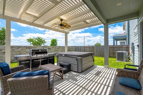 614 Sandy Bay Lane Kemah TX 77565