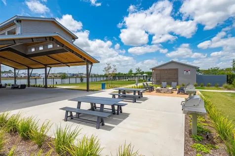 614 Sandy Bay Lane Kemah TX 77565