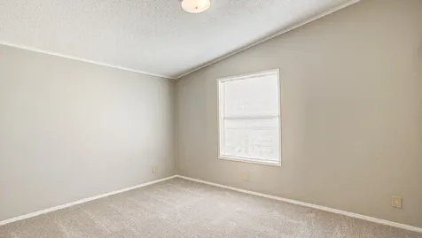 2516 Loch Lomond Street Highlands TX 77562