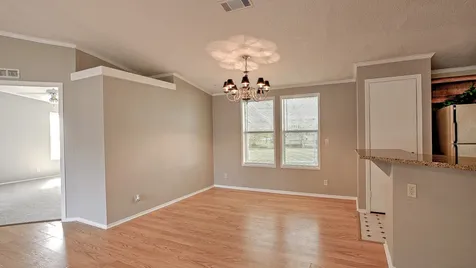2516 Loch Lomond Street Highlands TX 77562