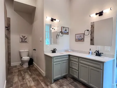 606 Sycamore Street Brenham TX 77833
