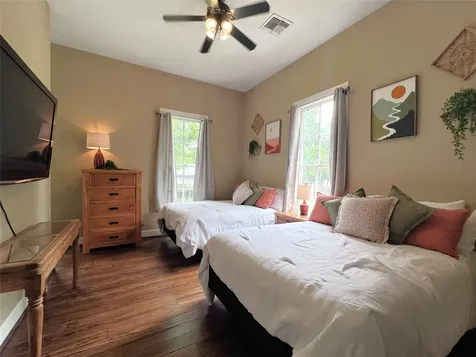 606 Sycamore Street Brenham TX 77833
