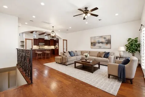 1426 W 21st Street A Houston TX 77008