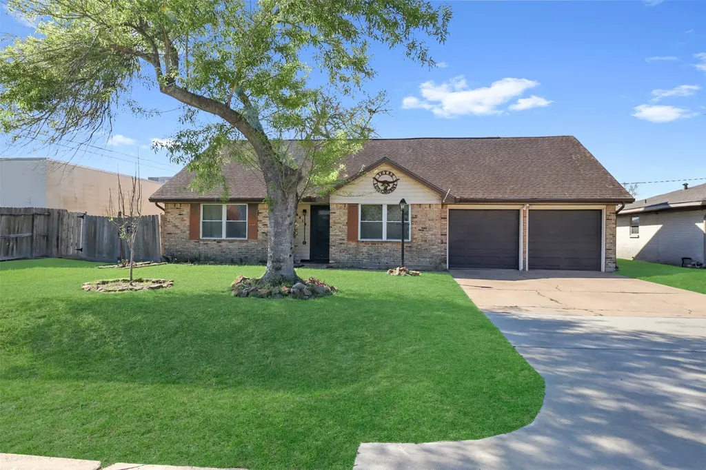 2818 Spa Drive Deer Park TX 77536