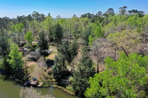 400 Driftwood Drive Goodrich TX 77335
