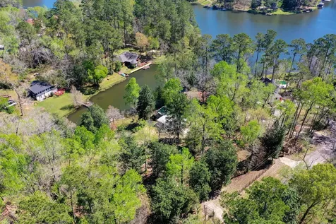 400 Driftwood Drive Goodrich TX 77335