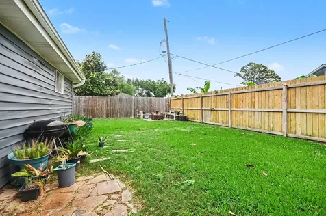 10439 Catlett Lane La Porte TX 77571