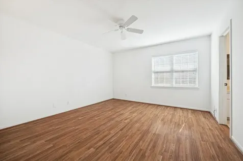 2105 S Winrock Boulevard S 48 Houston TX 77057