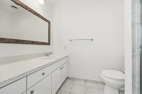 2105 S Winrock Boulevard S 48 Houston TX 77057
