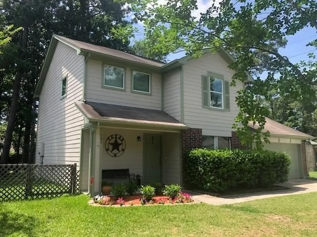906 Yacht Court Crosby TX 77532