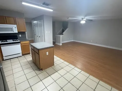 906 Yacht Court Crosby TX 77532
