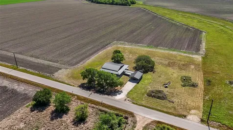 5403 Kunz Road Needville TX 77461