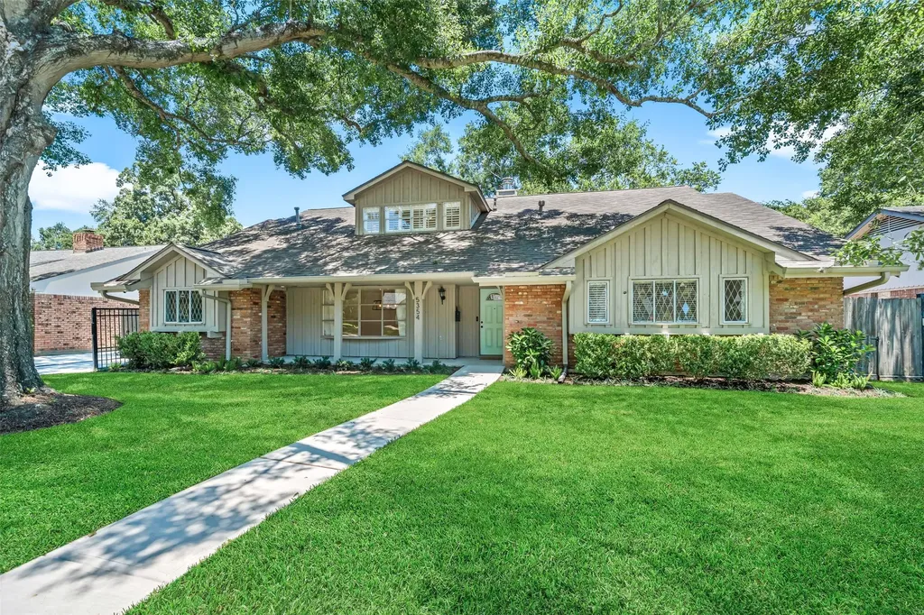 5354 Dumfries Drive Houston TX 77096