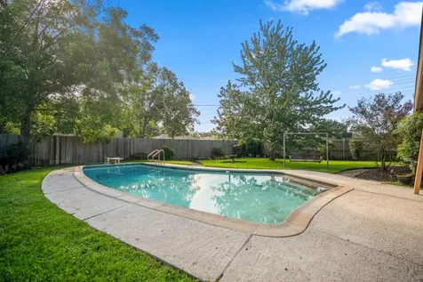 810 Aster Street Katy TX 77493