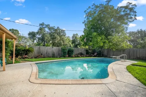 810 Aster Street Katy TX 77493