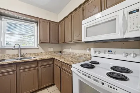 2926 Vance Avenue Texas City TX 77590