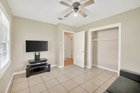 2926 Vance Avenue Texas City TX 77590