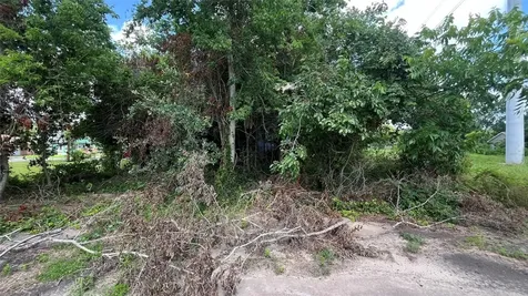 000 Lake Road La Marque TX 77568