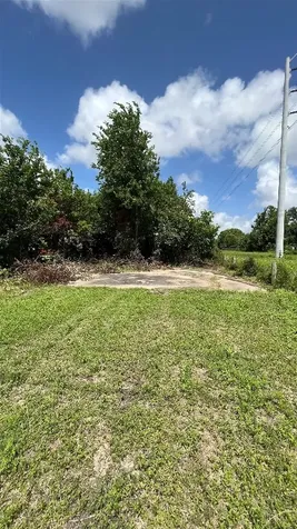 000 Lake Road La Marque TX 77568
