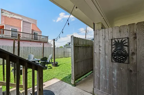 16530 Captain Kidd Road Jamaica Beach TX 77554