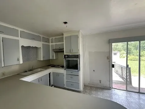 5724 State Highway 154 Marshall TX 75670