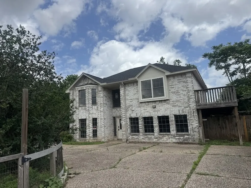 5407 Victoria Drive Rosharon TX 77583