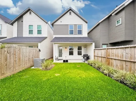 5632 Bertellis Lane Houston TX 77091