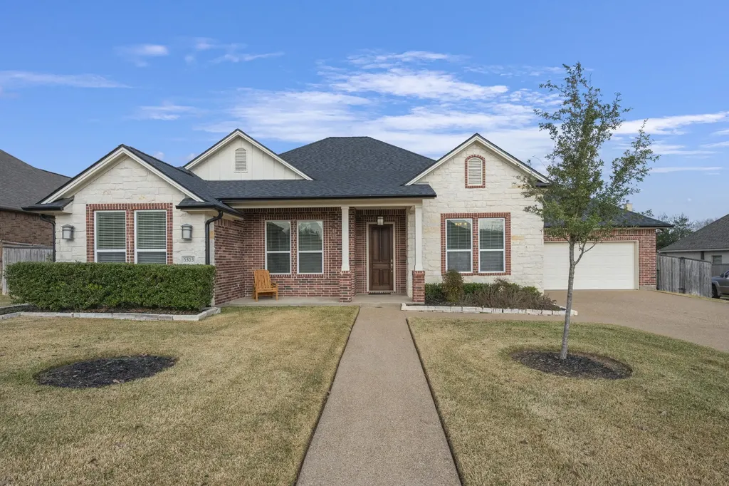 5303 Riviera Court College Station TX 77845