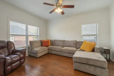 5303 Riviera Court College Station TX 77845