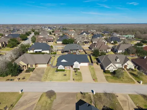 5303 Riviera Court College Station TX 77845