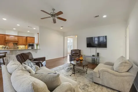 5303 Riviera Court College Station TX 77845
