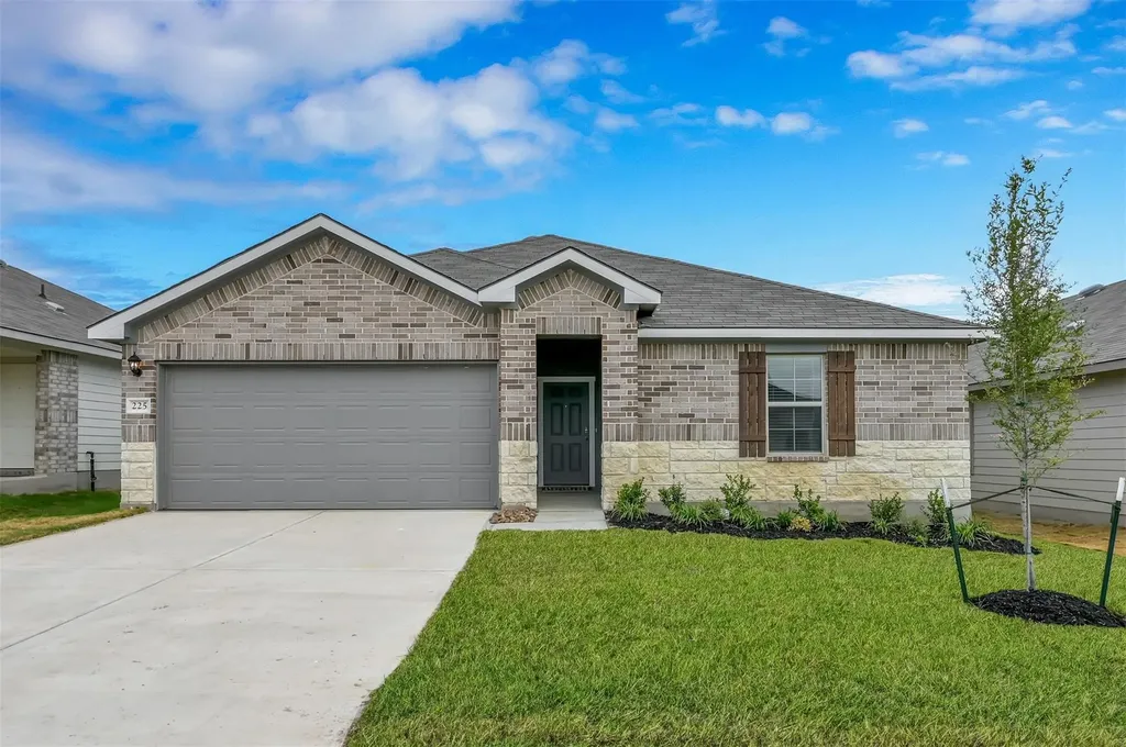 225 Pecos Drive Huntsville TX 77340