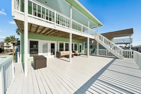 22105 Zapata Drive Galveston TX 77554