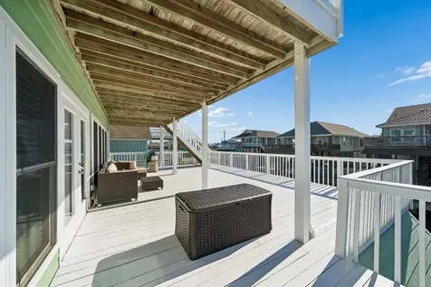 22105 Zapata Drive Galveston TX 77554