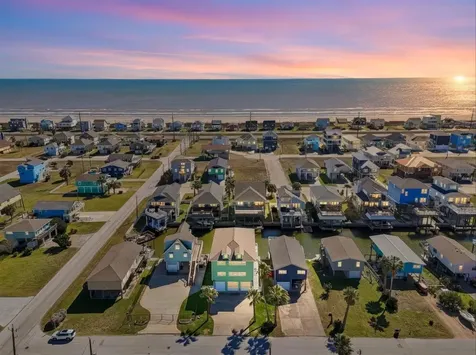 22105 Zapata Drive Galveston TX 77554